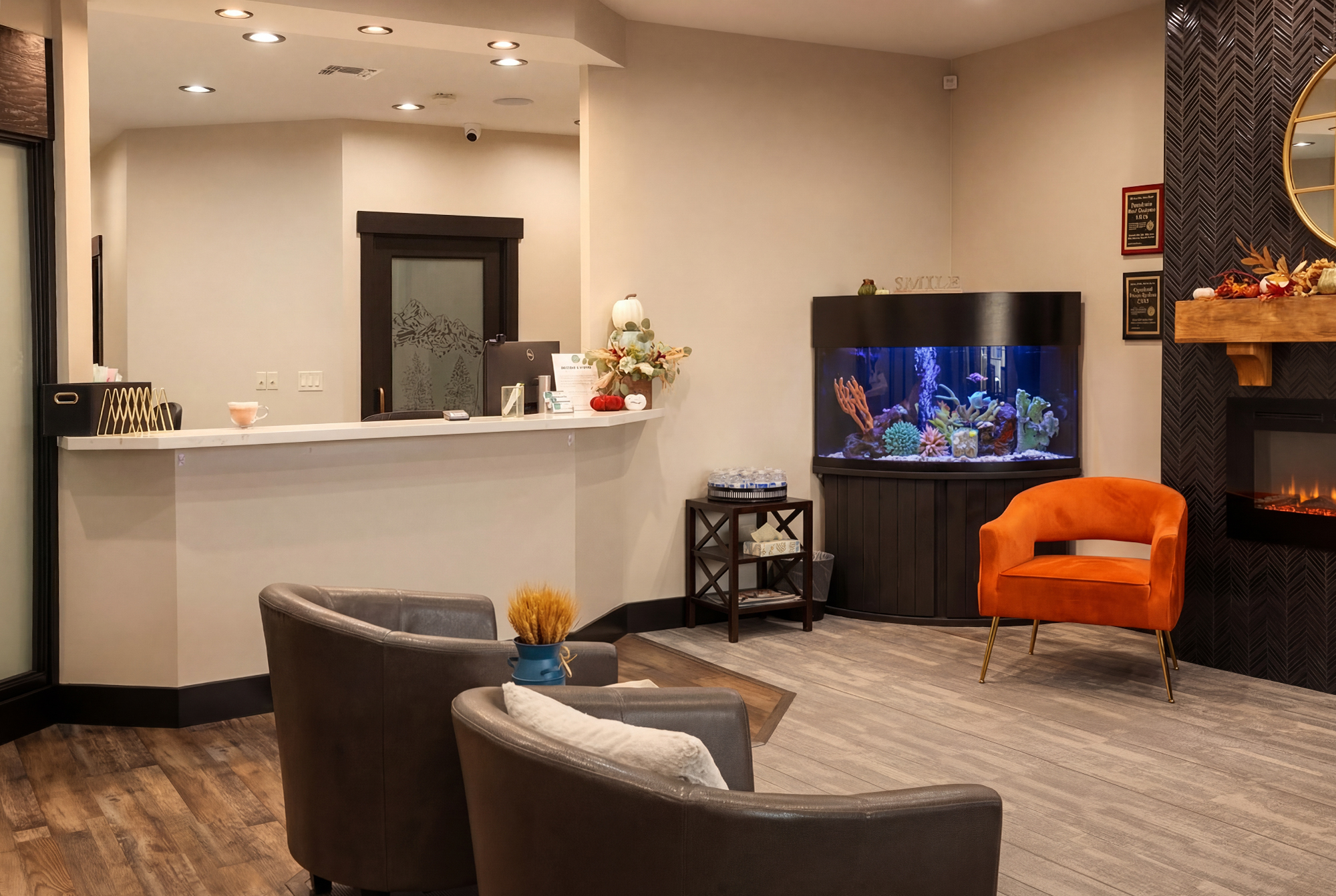 Reception area with aquarium and comfortable seating